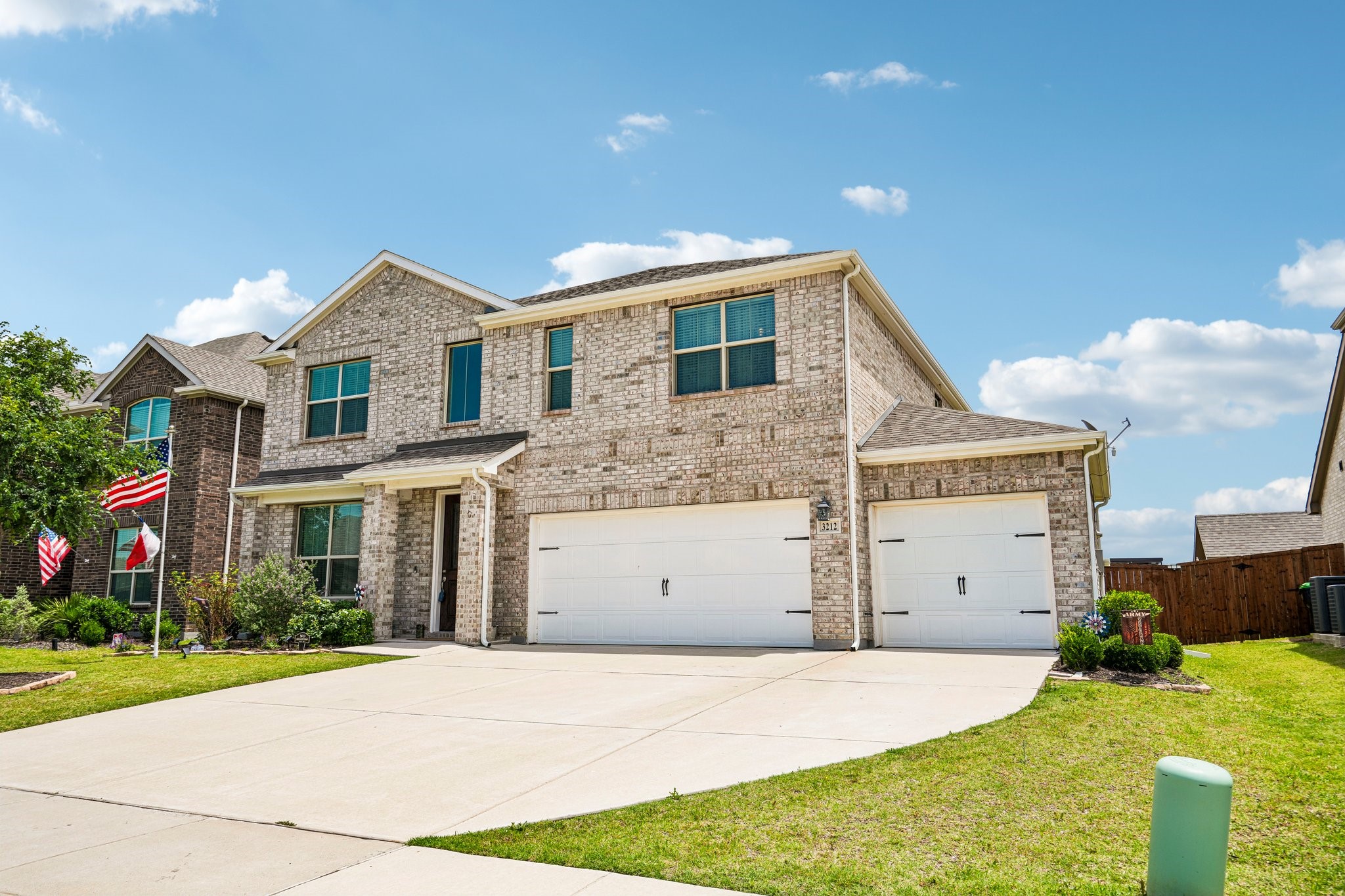 3212 Grande View Aubrey TX 76227