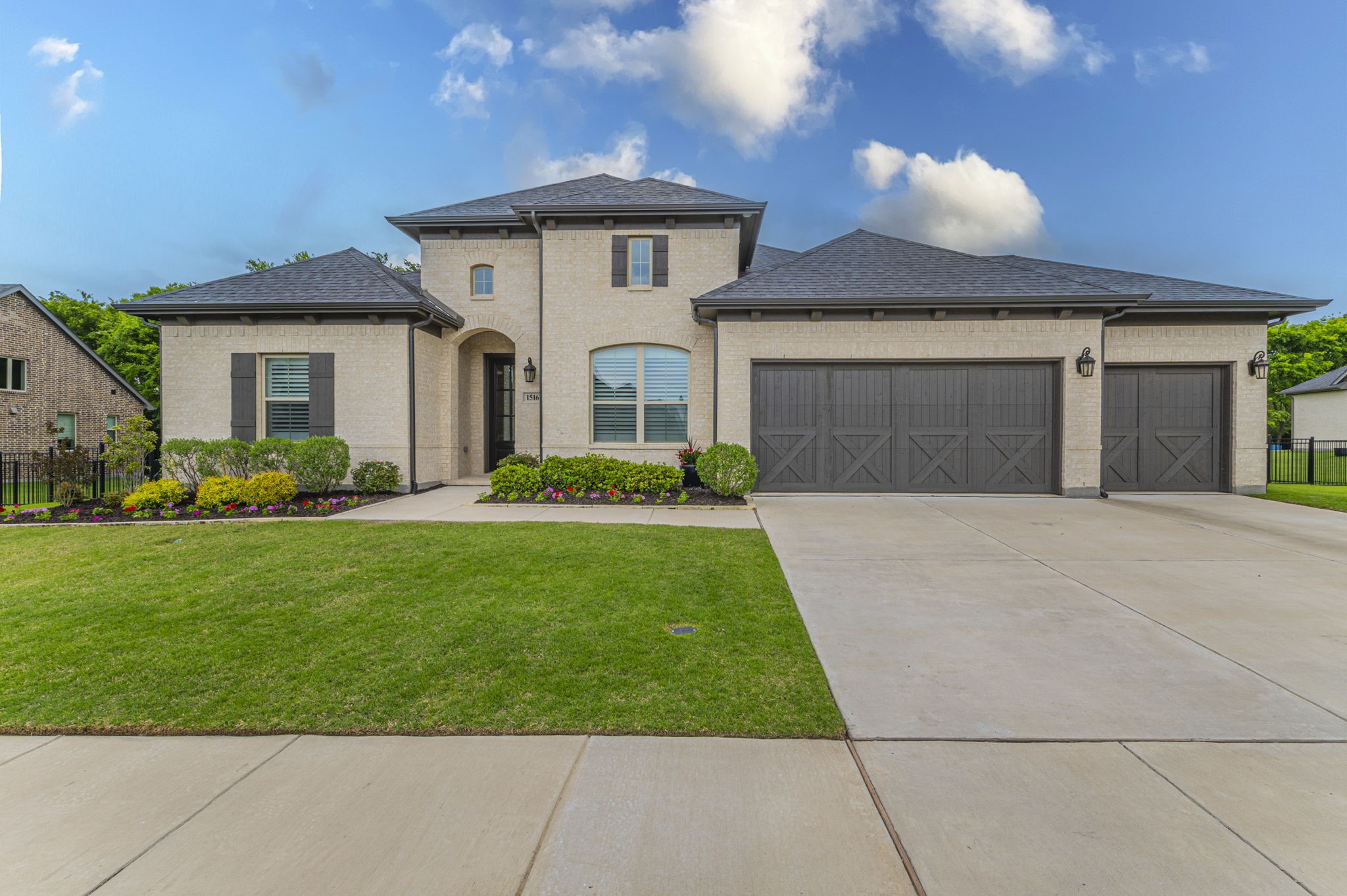 1516 Bearpath Way Gunter TX 75058