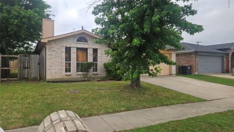 714 Charles City Drive Arlington TX 76018