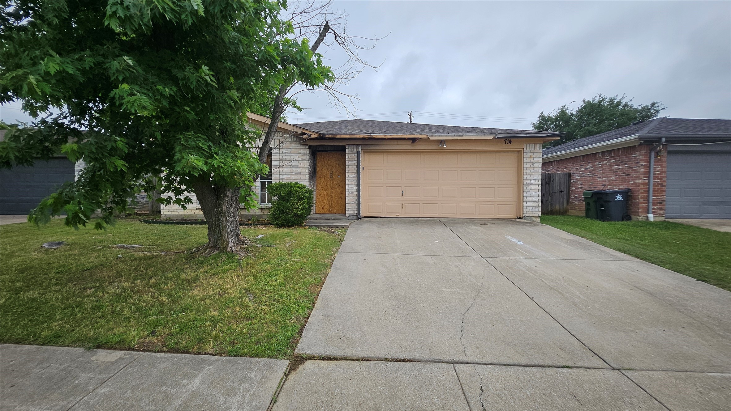 714 Charles City Drive Arlington TX 76018