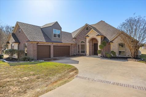 1716 Bent Tree Court Granbury TX 76049