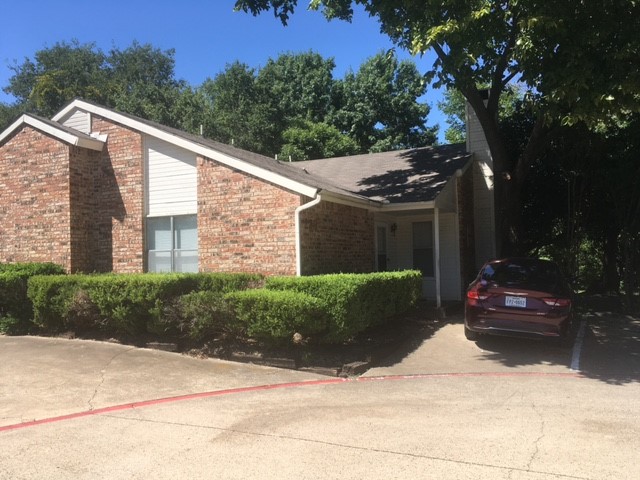 238 Country Bend Drive Duncanville TX 75137