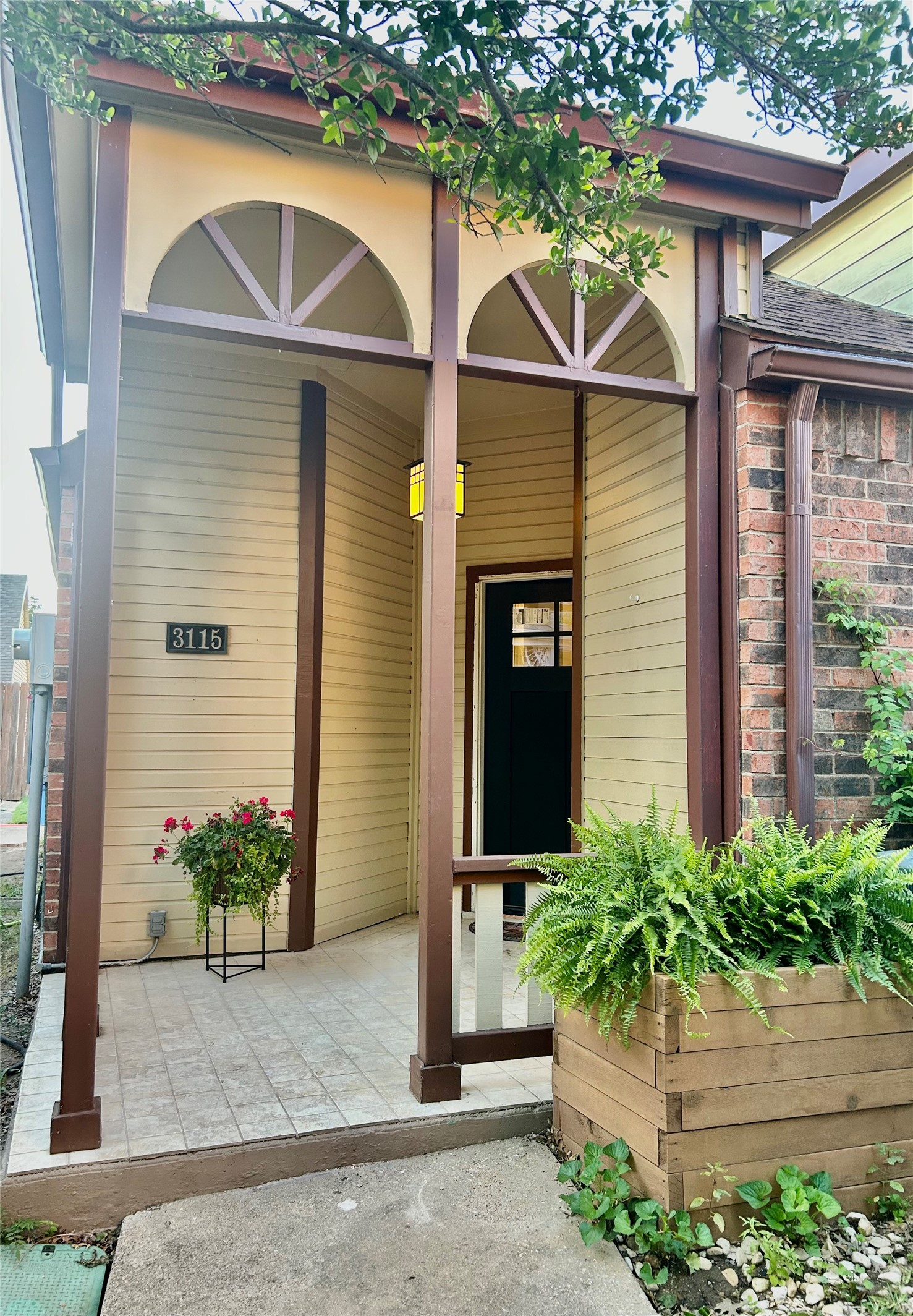3115 Royal Gable Drive Dallas TX 75229
