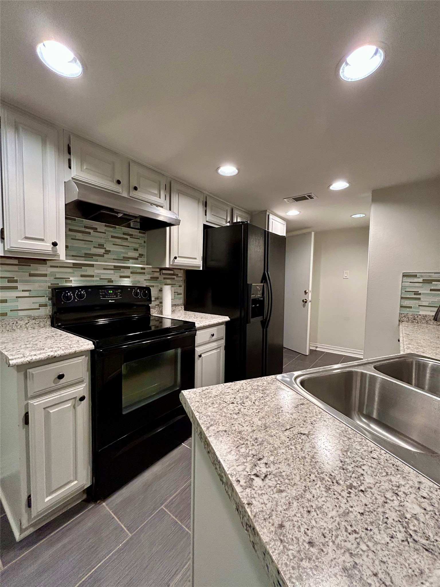 3115 Royal Gable Drive Dallas TX 75229