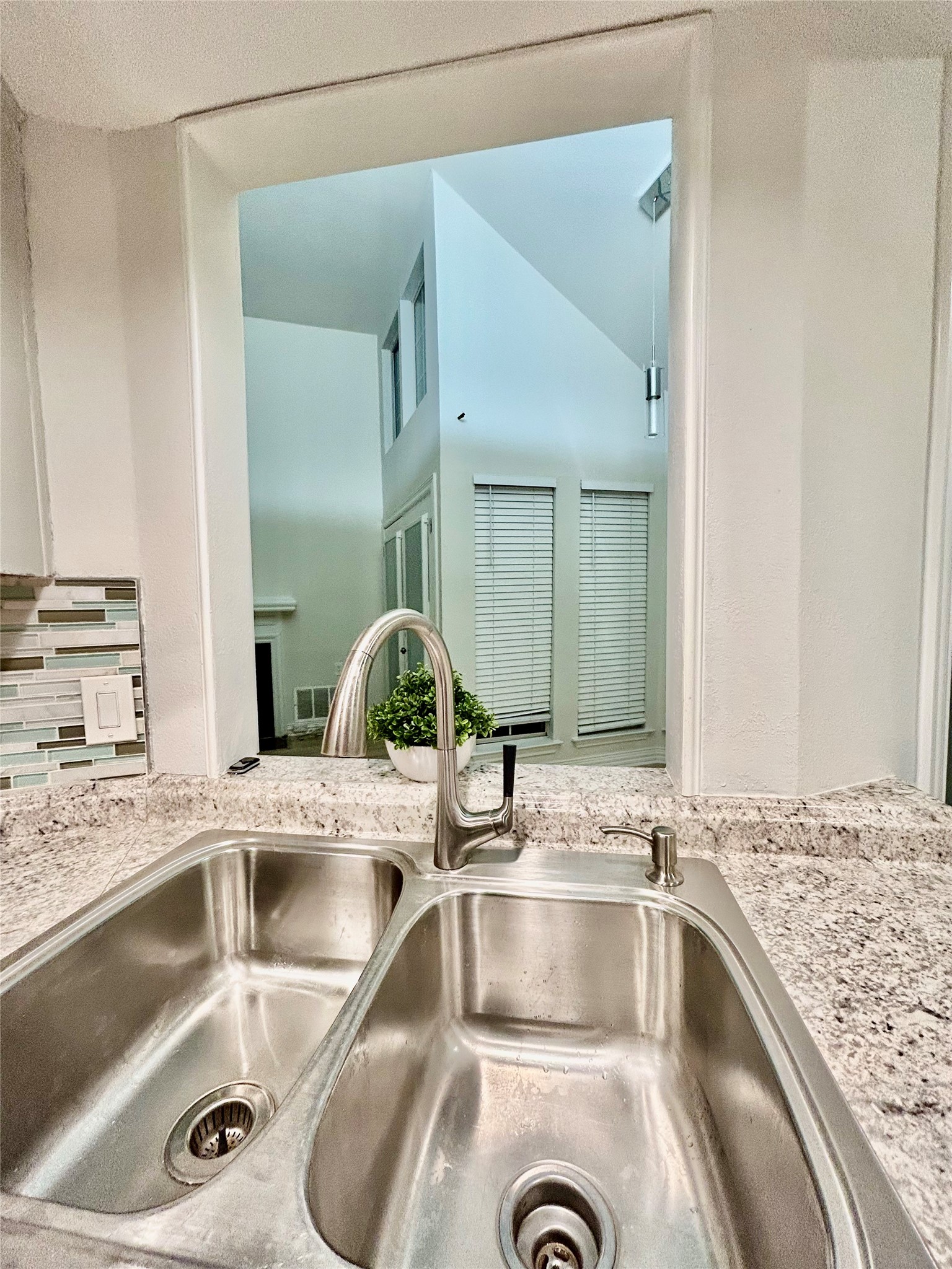 3115 Royal Gable Drive Dallas TX 75229