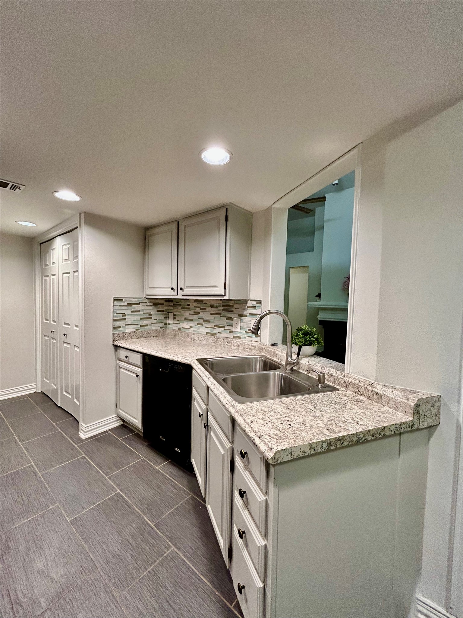 3115 Royal Gable Drive Dallas TX 75229