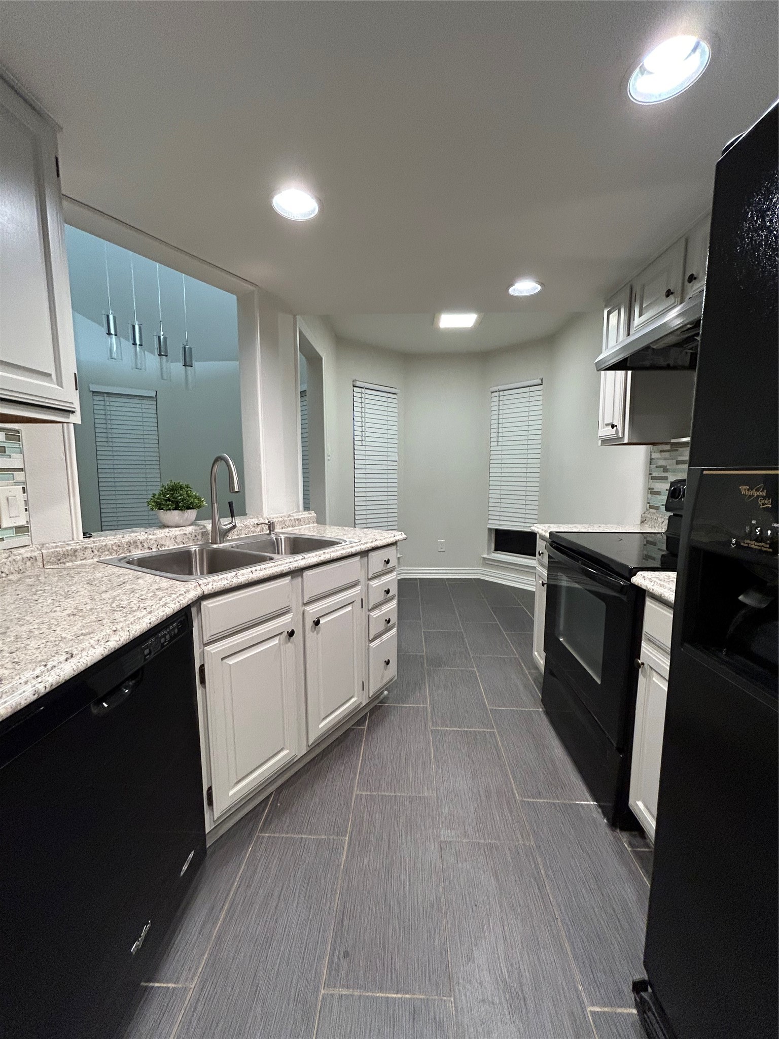3115 Royal Gable Drive Dallas TX 75229