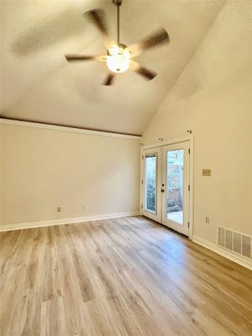 3115 Royal Gable Drive Dallas TX 75229