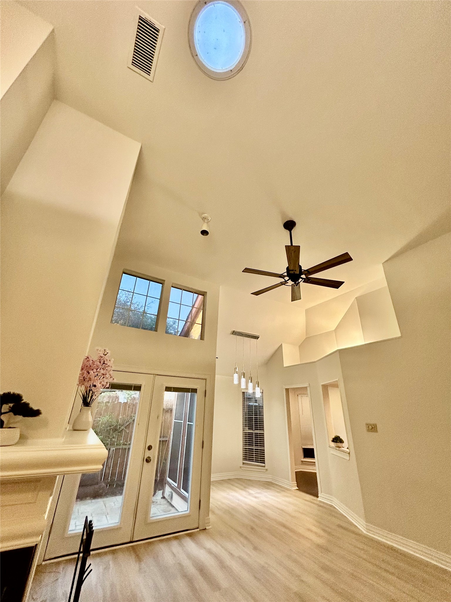 3115 Royal Gable Drive Dallas TX 75229
