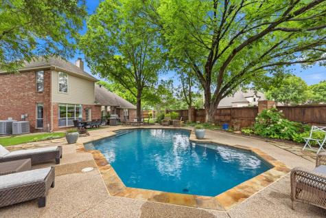 2701 Holly Brook Court Bedford TX 76021