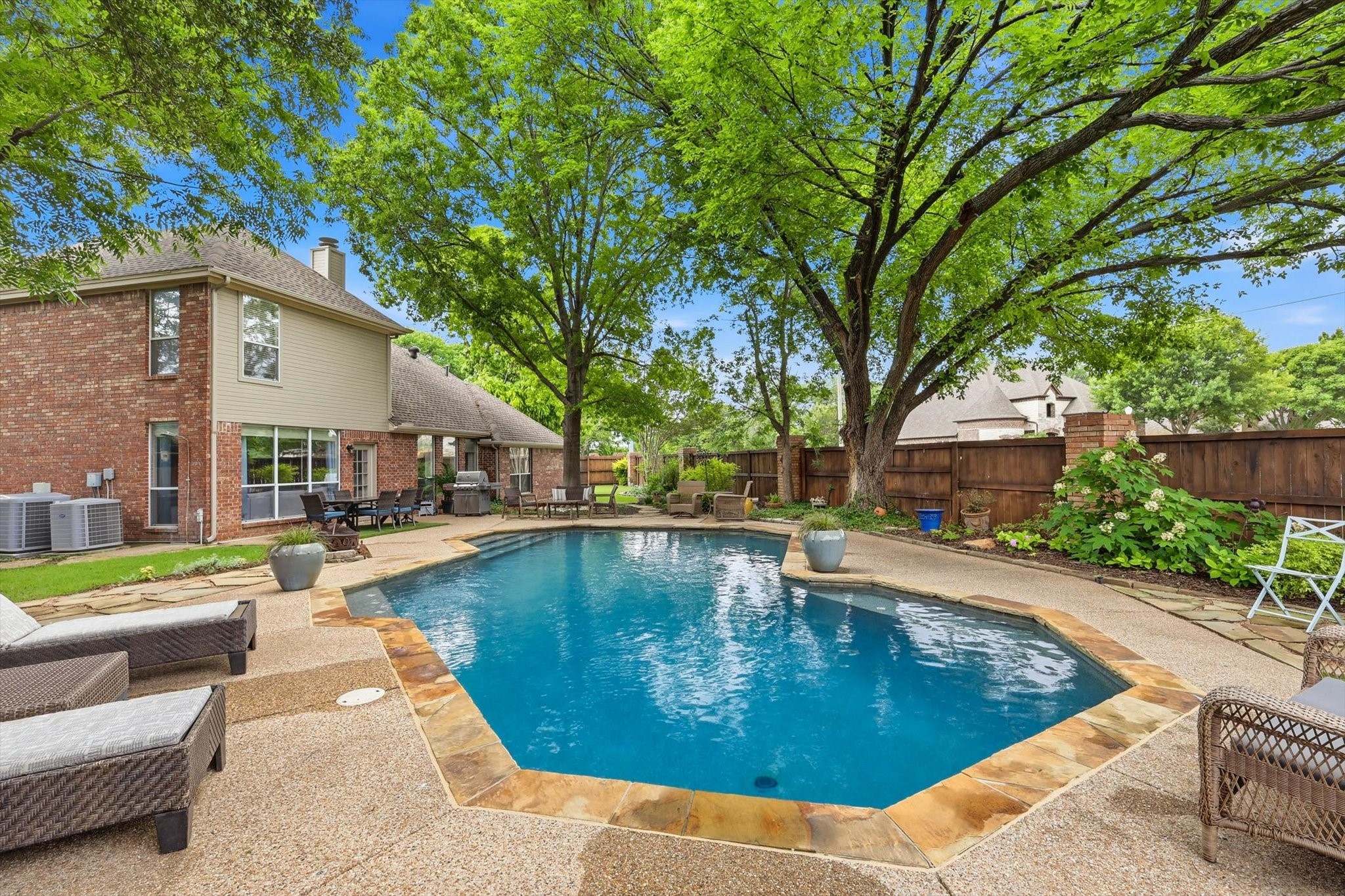2701 Holly Brook Court Bedford TX 76021