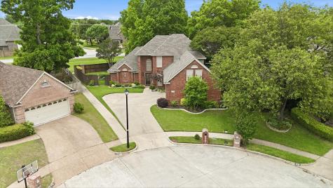 2701 Holly Brook Court Bedford TX 76021