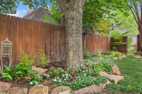 2701 Holly Brook Court Bedford TX 76021