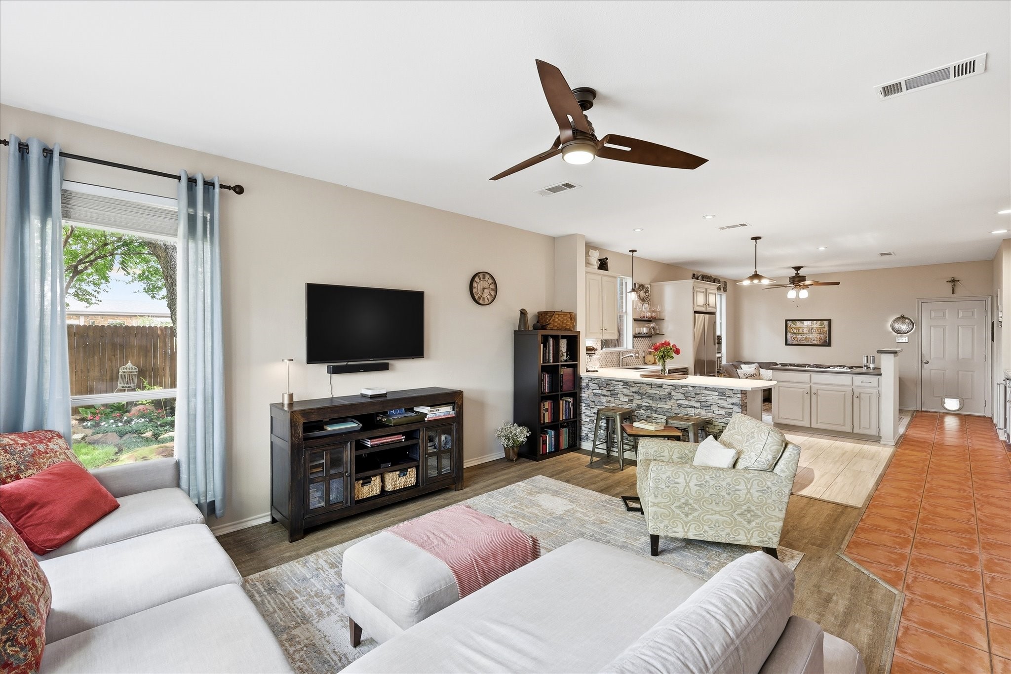 2701 Holly Brook Court Bedford TX 76021