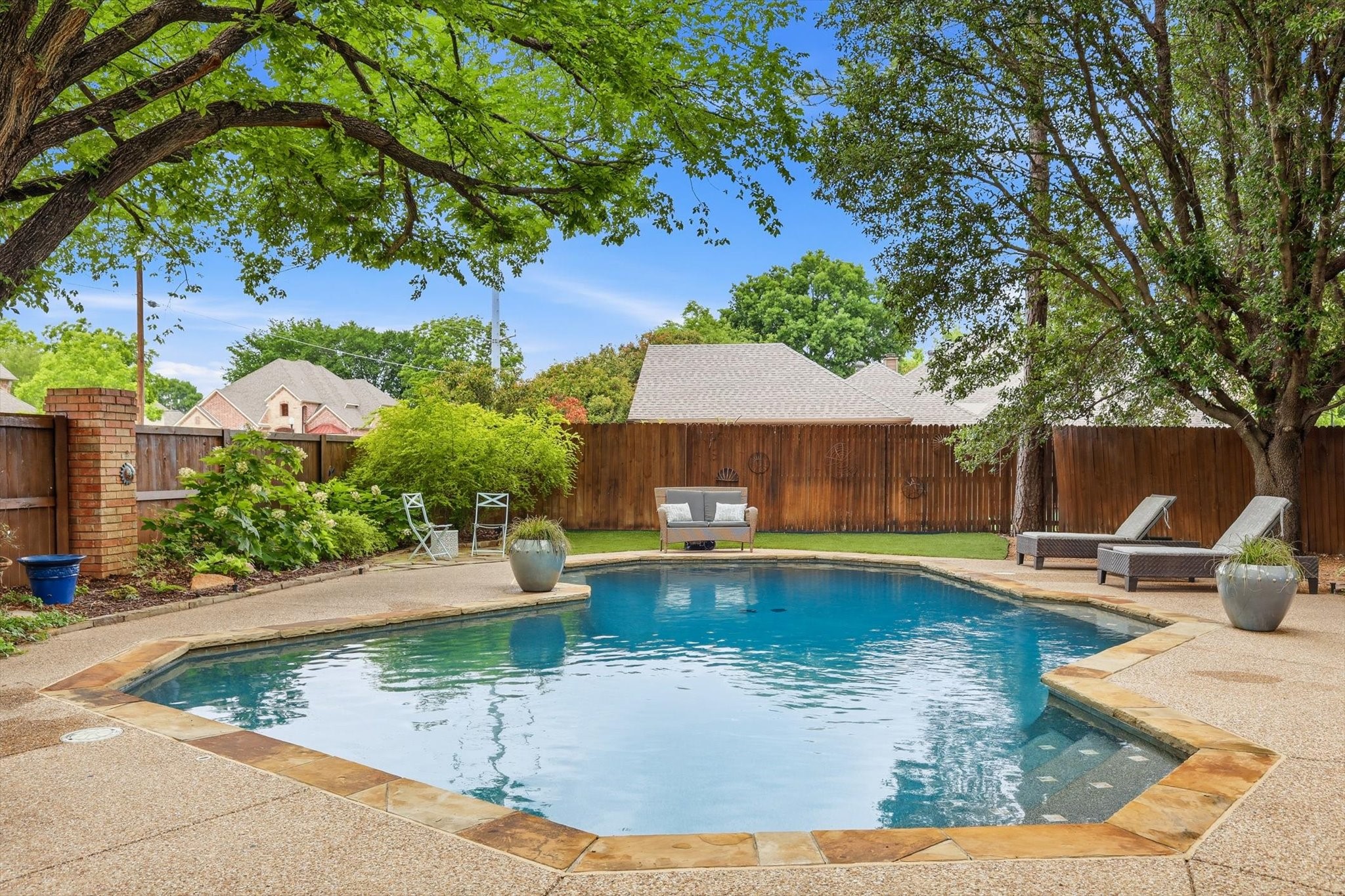 2701 Holly Brook Court Bedford TX 76021