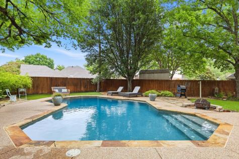 2701 Holly Brook Court Bedford TX 76021