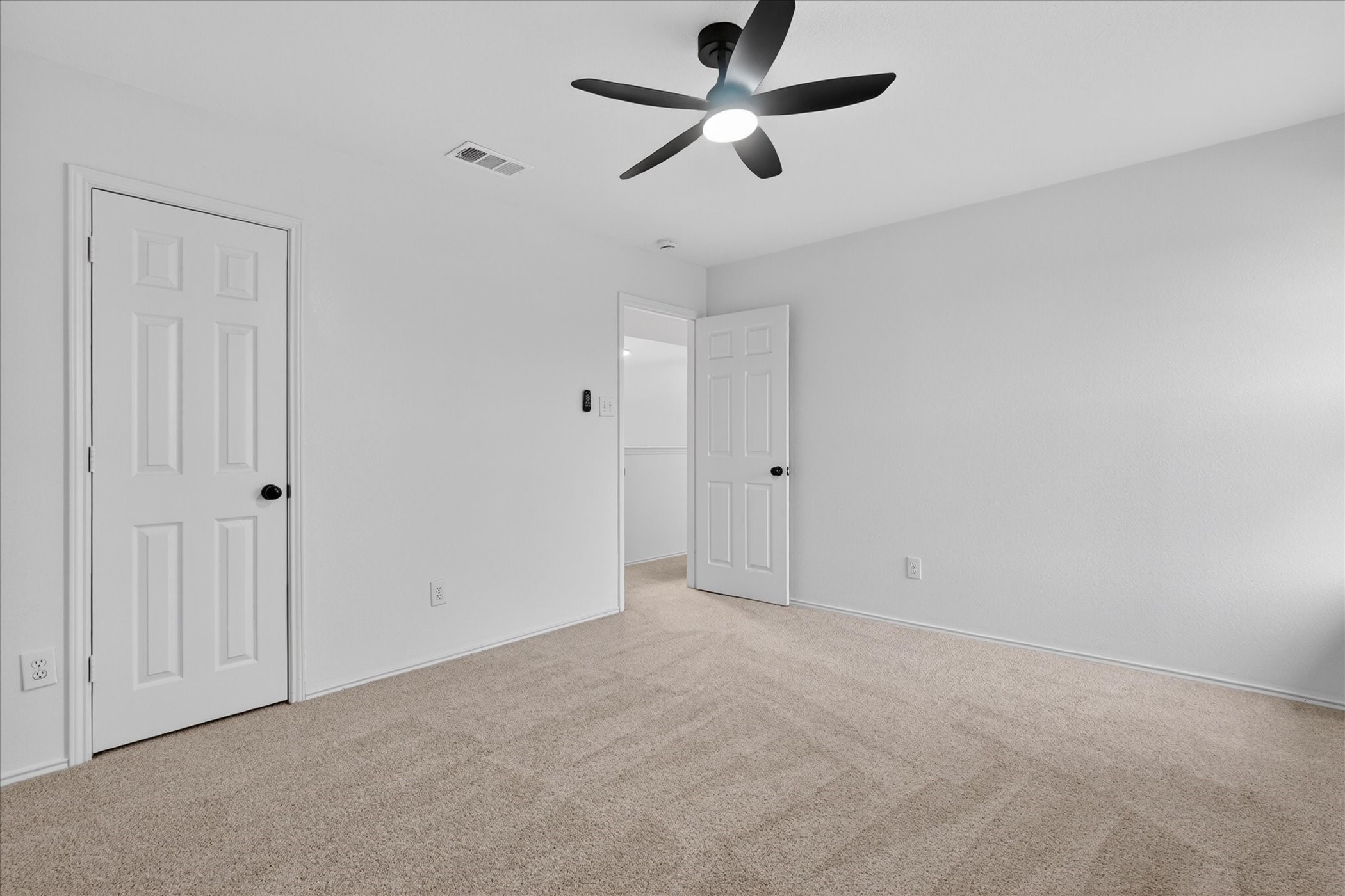 1325 Rosewood Lane Lancaster TX 75146