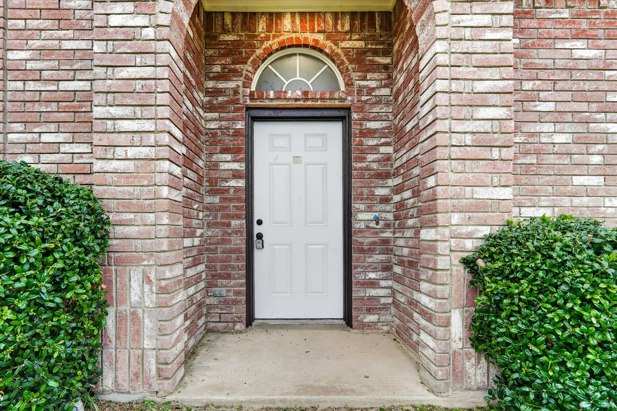 1325 Rosewood Lane Lancaster TX 75146