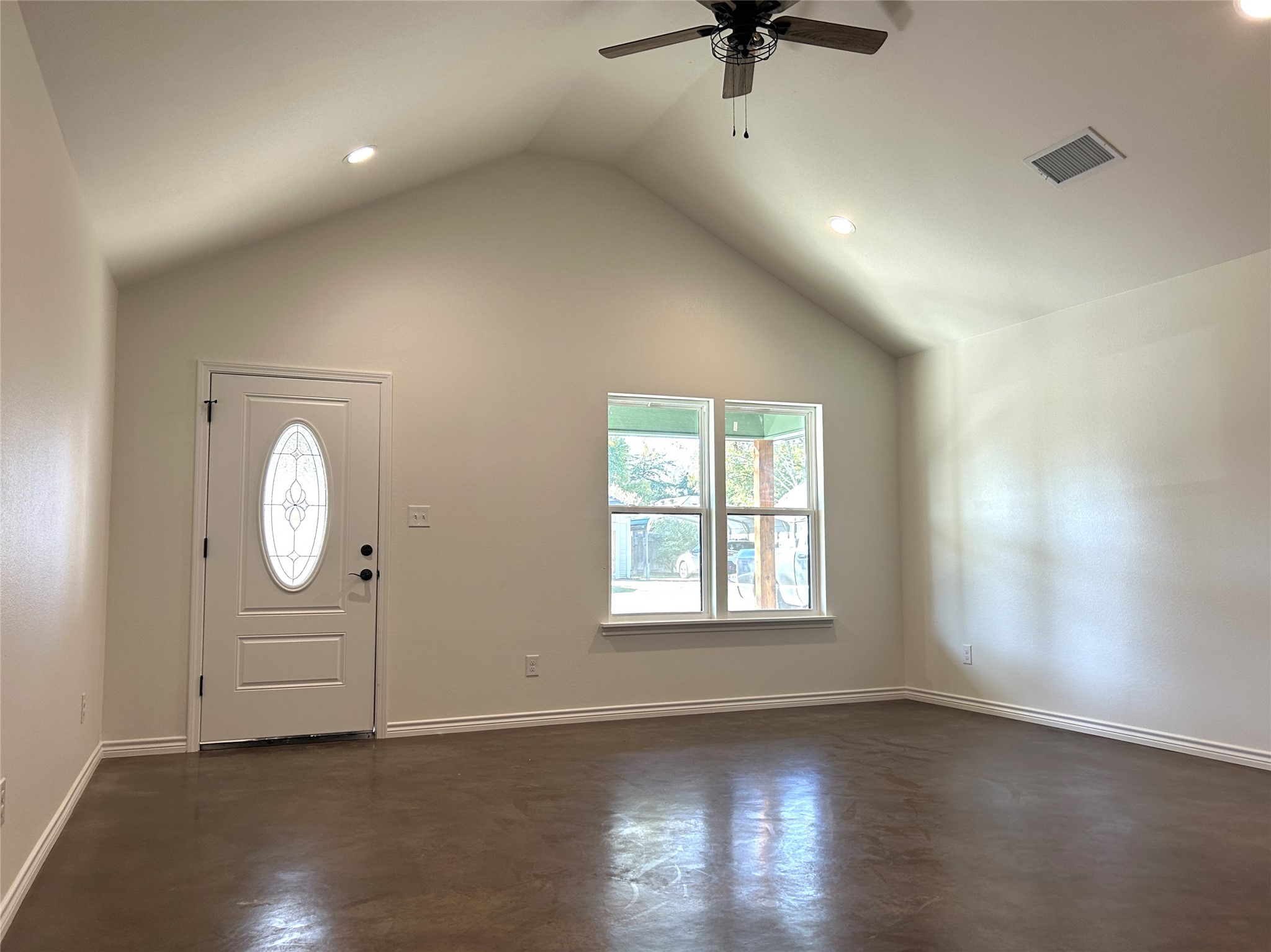 405 S 6th Street Grandview TX 76050