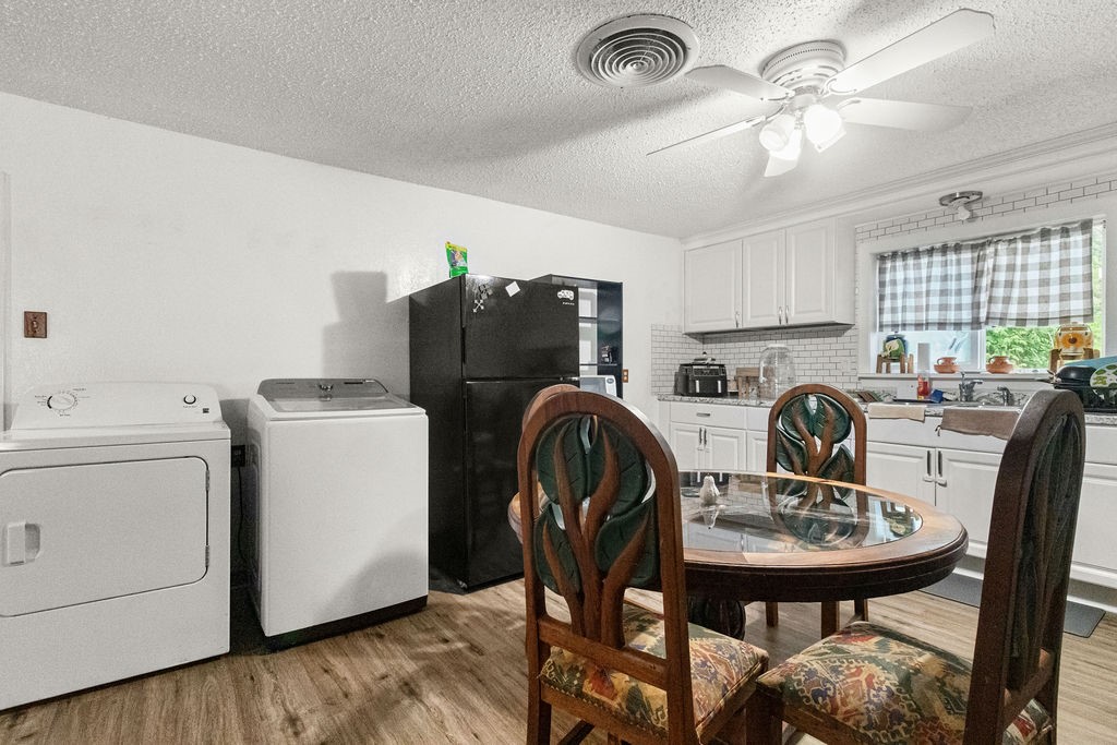 5757 Parkside Court Granbury TX 76048