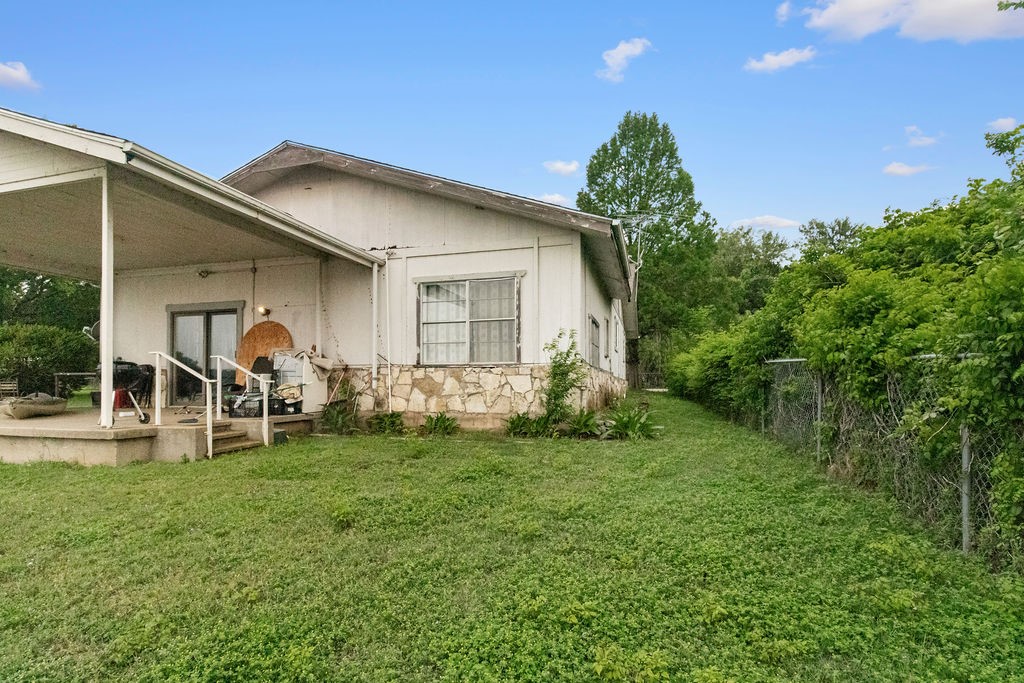 5757 Parkside Court Granbury TX 76048