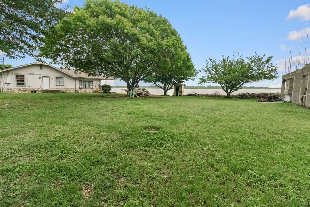 5757 Parkside Court Granbury TX 76048