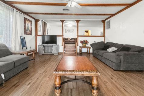 5757 Parkside Court Granbury TX 76048