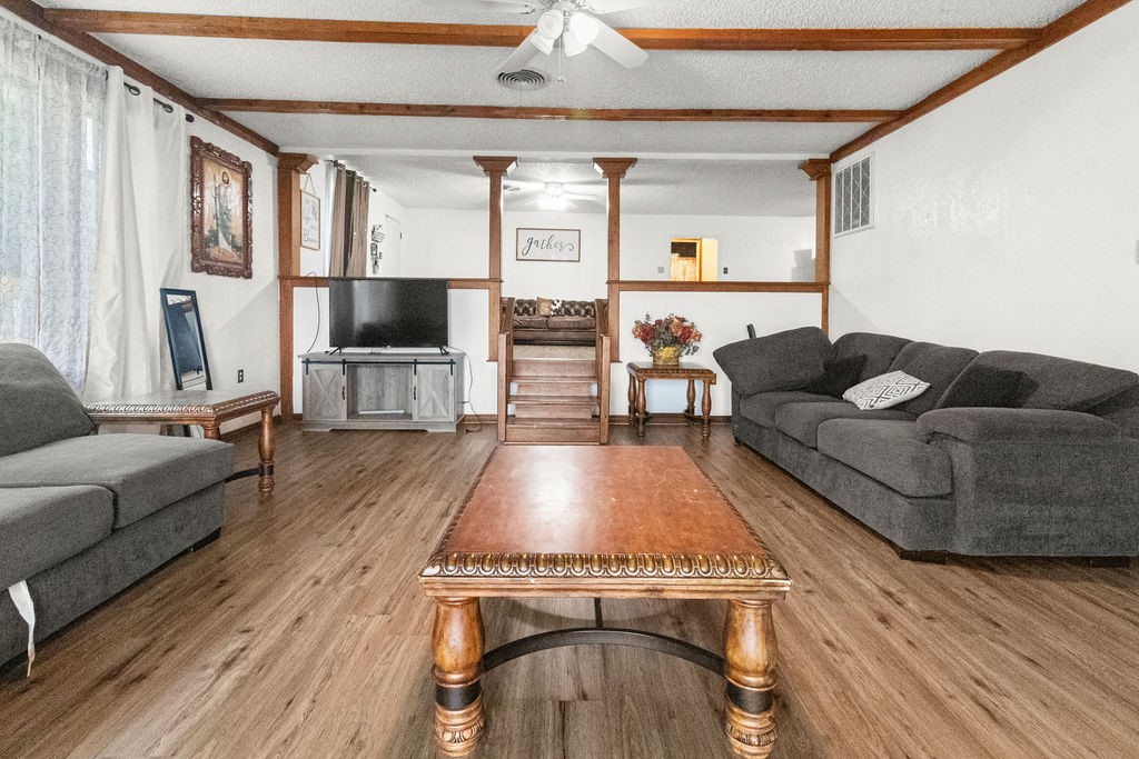 5757 Parkside Court Granbury TX 76048