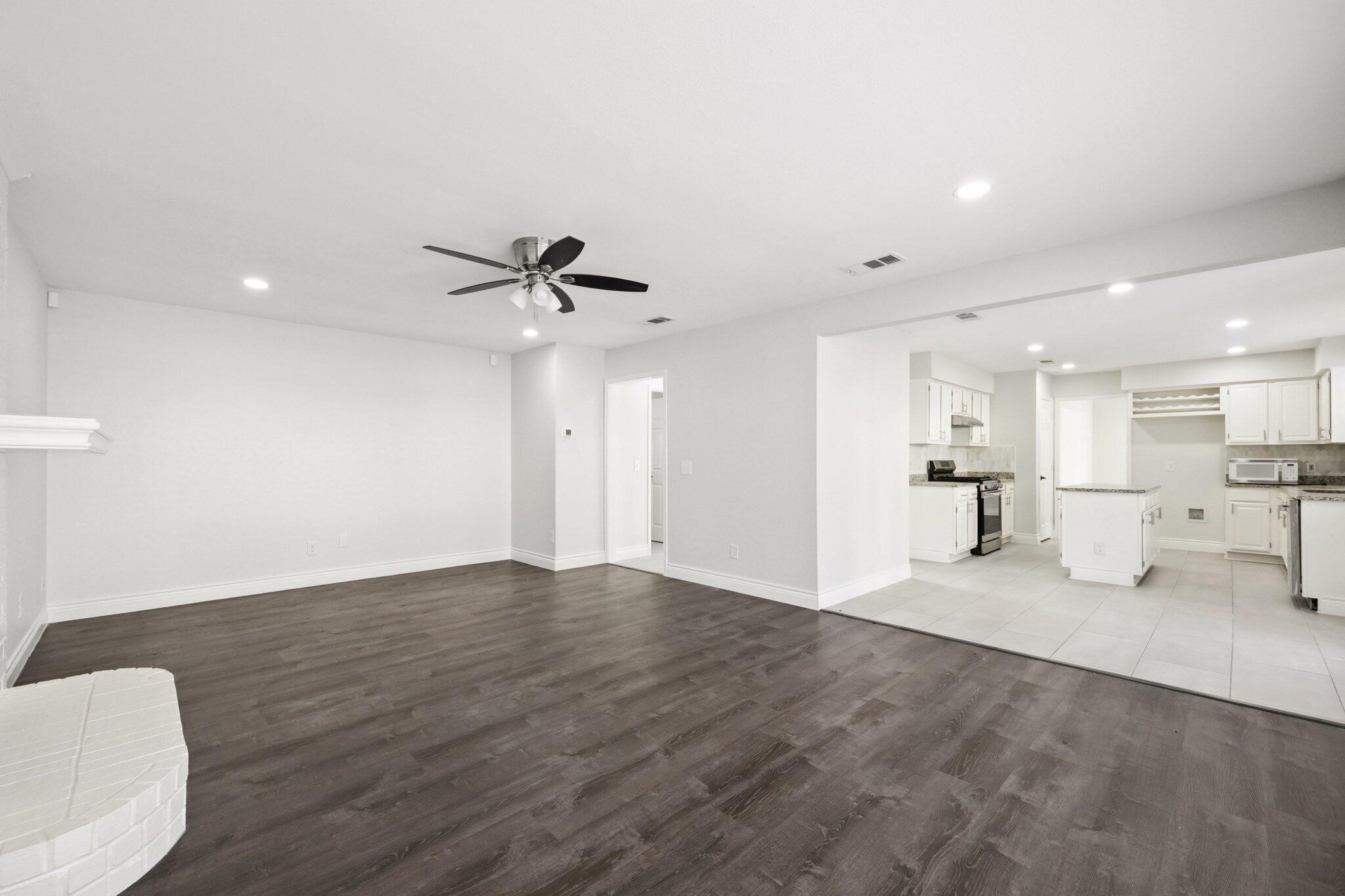 4417 Cabot Drive Grand Prairie TX 75052