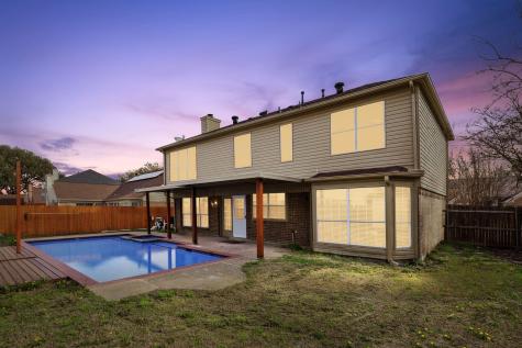 4417 Cabot Drive Grand Prairie TX 75052