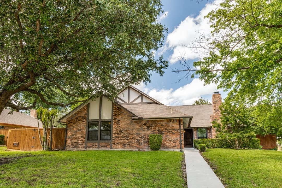 3301 Regent Drive Plano TX 75075