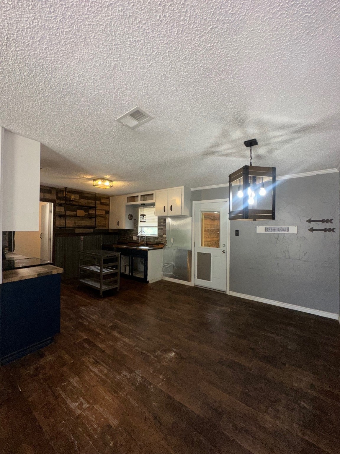 1052 Cr 1495 Emory TX 75440