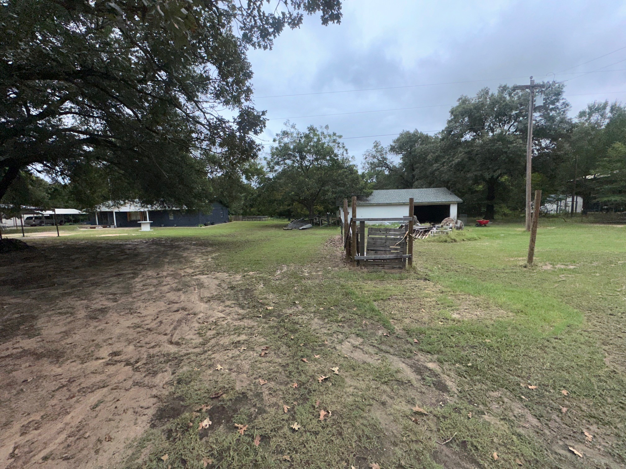 1052 Cr 1495 Emory TX 75440