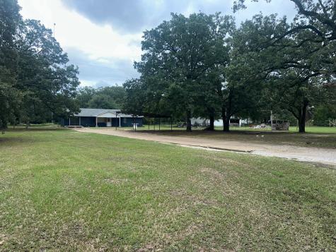 1052 Cr 1495 Emory TX 75440