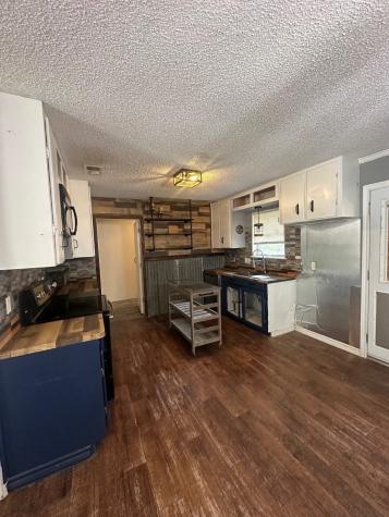 1052 Cr 1495 Emory TX 75440
