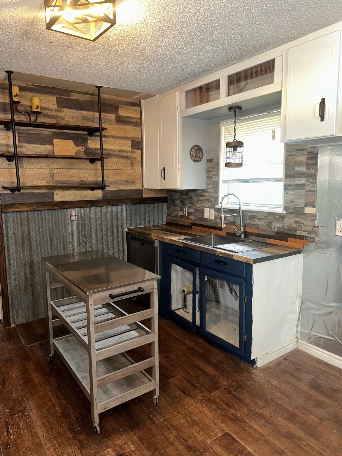 1052 Cr 1495 Emory TX 75440