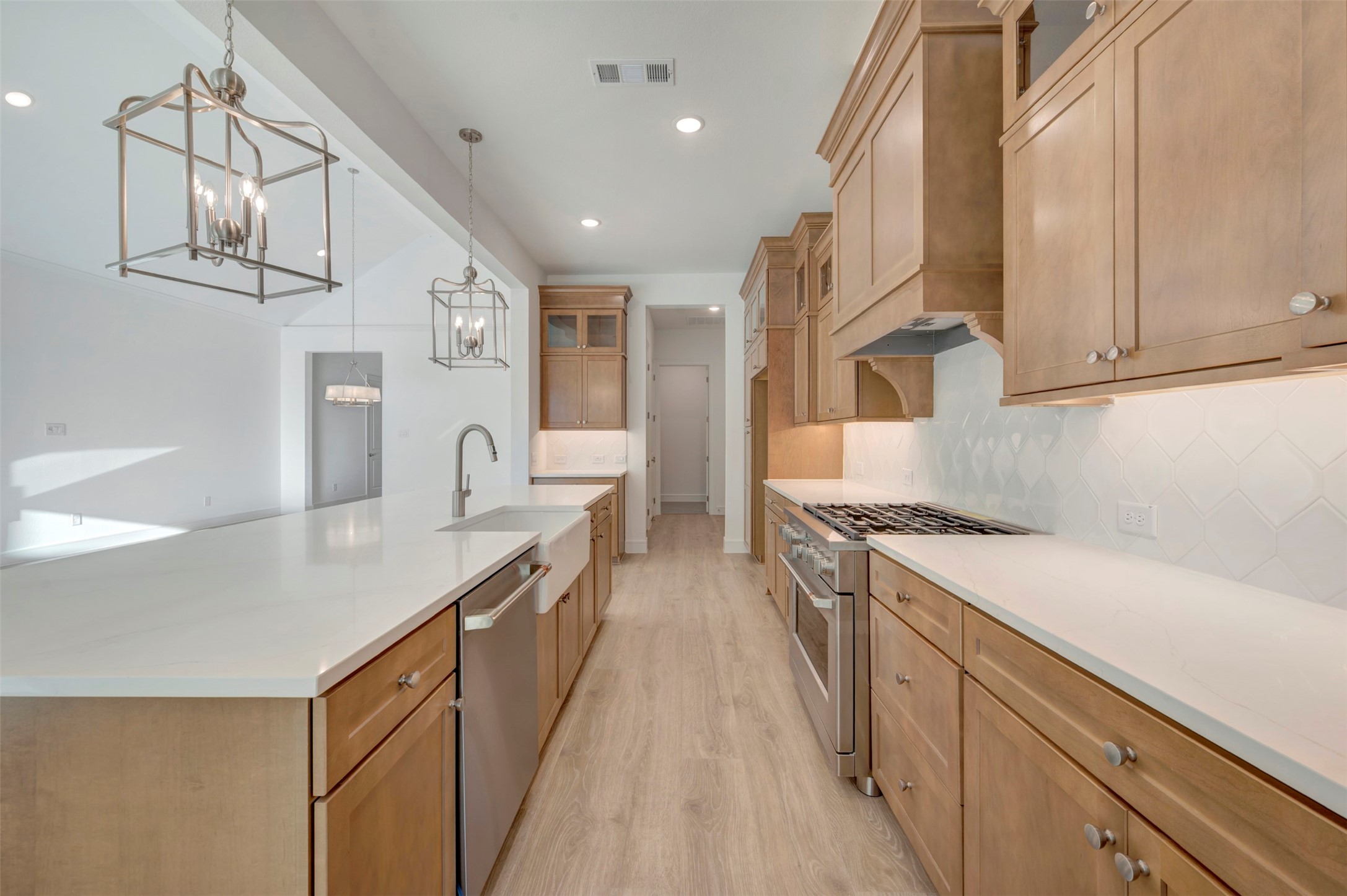 5663 Scotsman Trail Arlington TX 76017