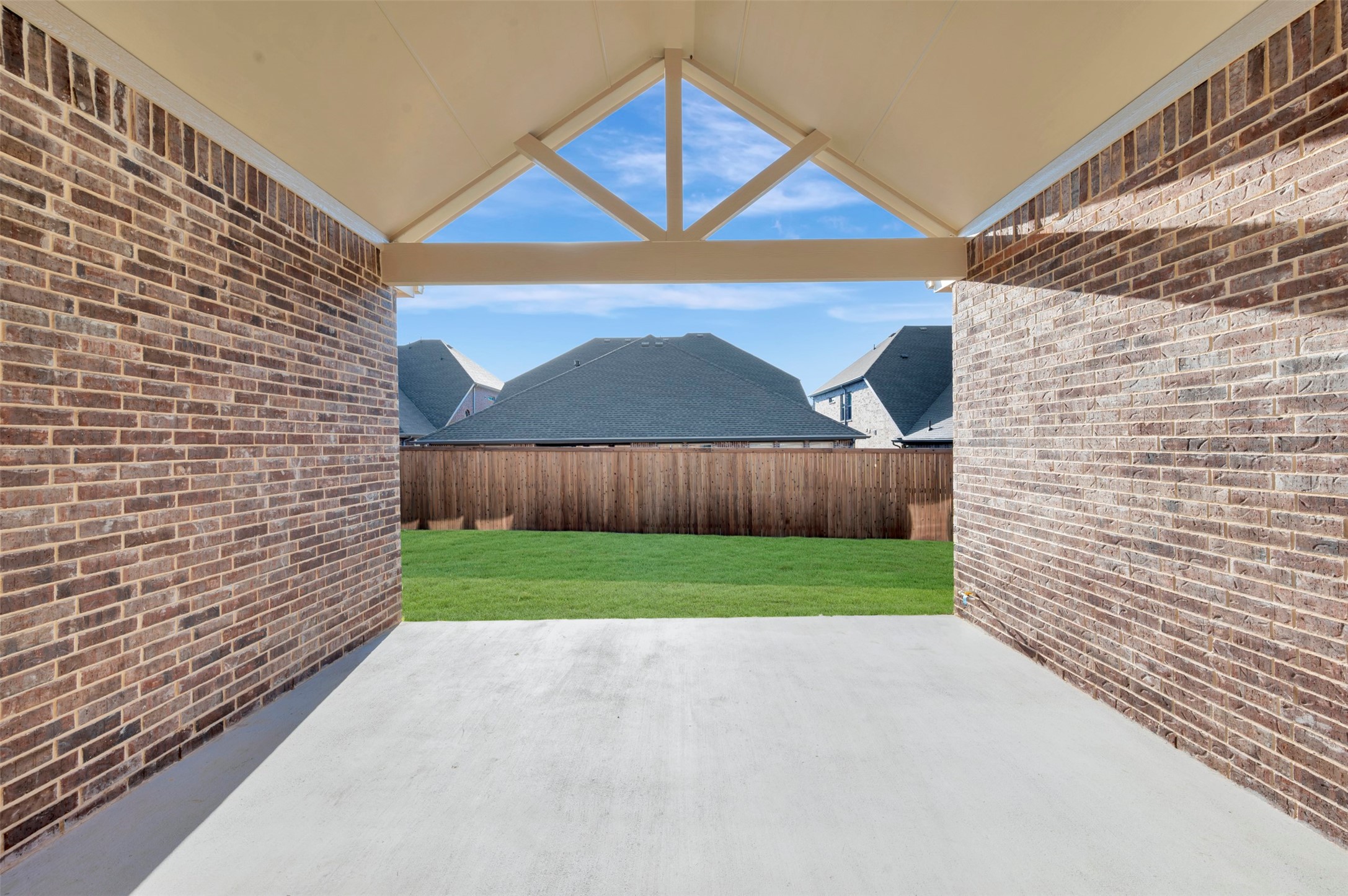 5663 Scotsman Trail Arlington TX 76017