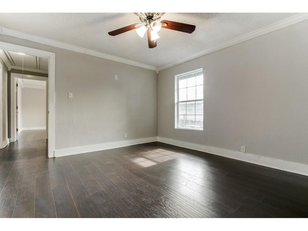 126 Neches Dallas TX 75208