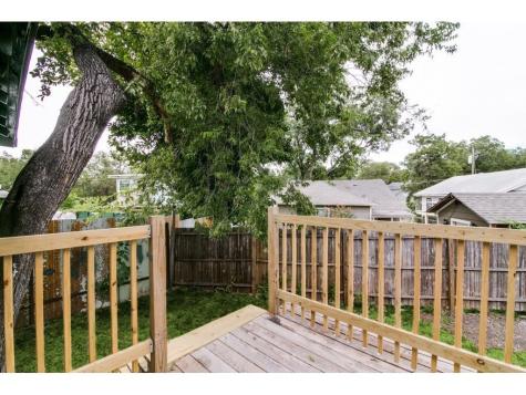126 Neches Dallas TX 75208