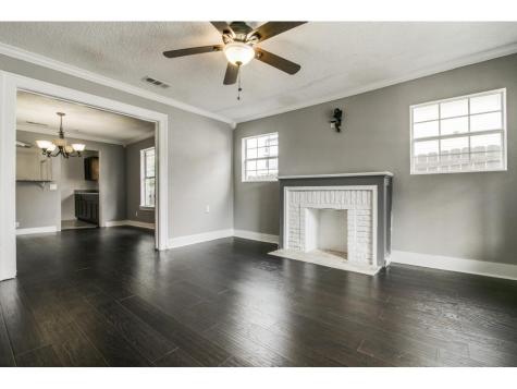 126 Neches Dallas TX 75208