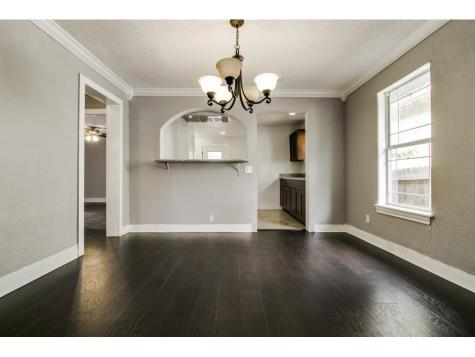 126 Neches Dallas TX 75208