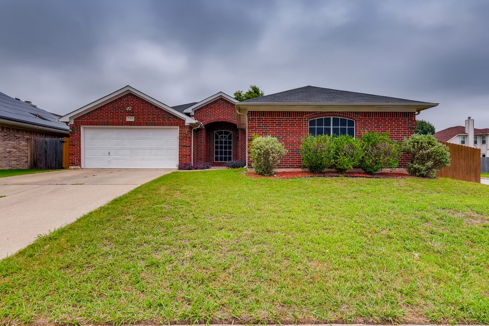 7315 Fossil Garden Drive Arlington TX 76002