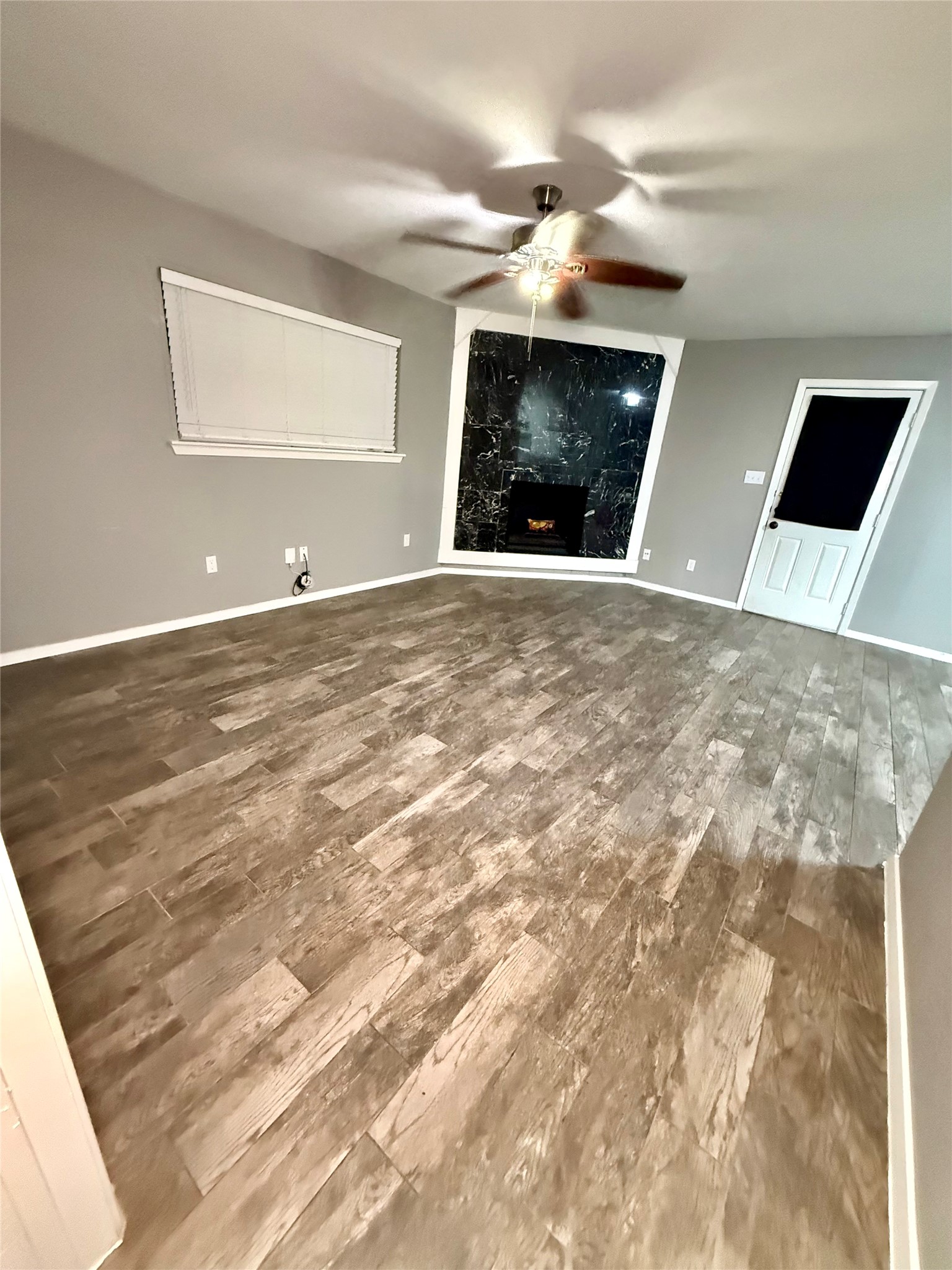 5821 Mccart Avenue Fort Worth TX 76133