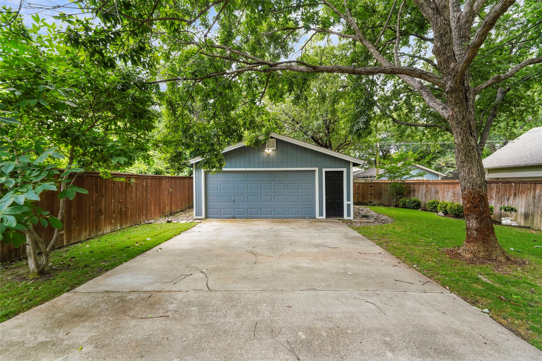 5326 Vickery Boulevard Dallas TX 75206
