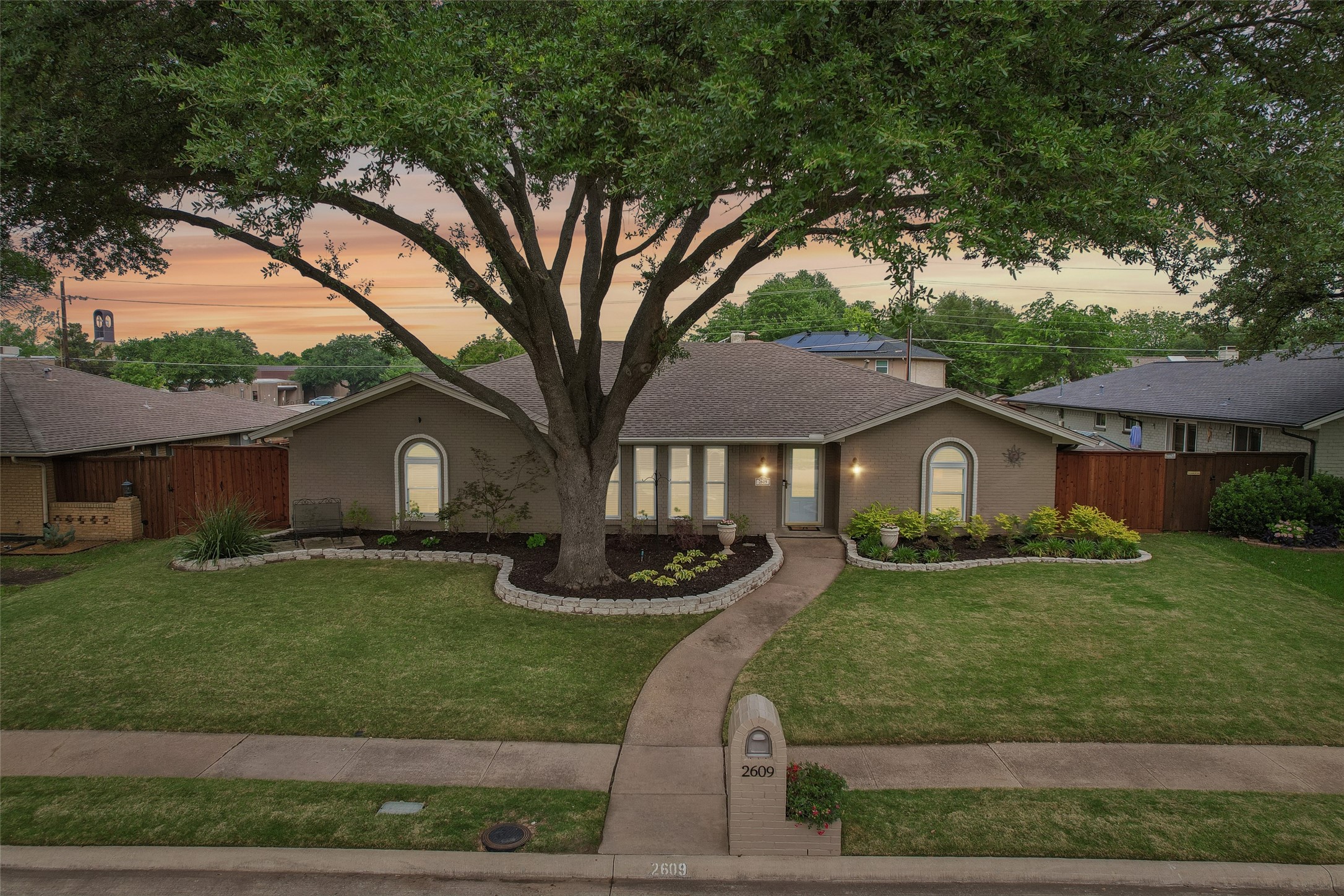2609 Grandview Drive Plano TX 75075