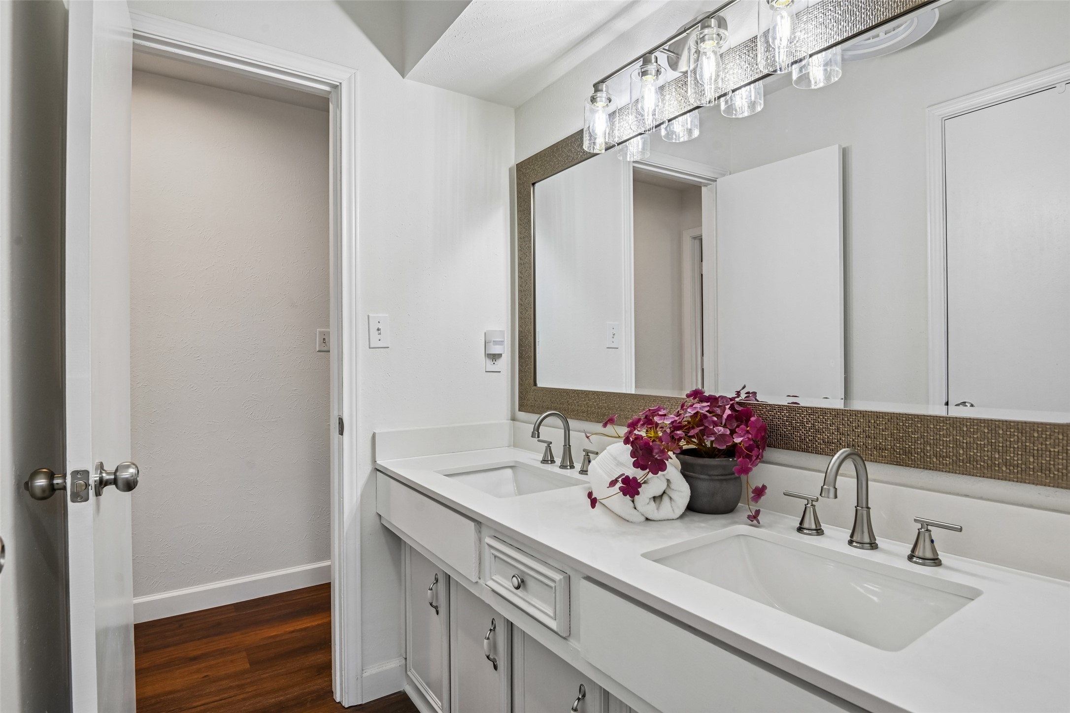 2609 Grandview Drive Plano TX 75075