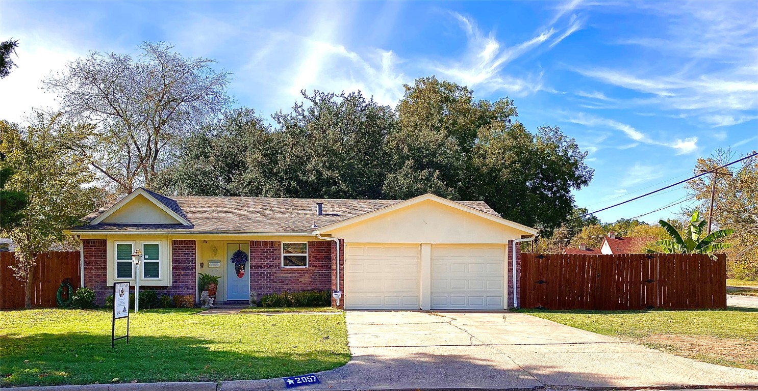 2057 Moline Drive Haltom City TX 76117