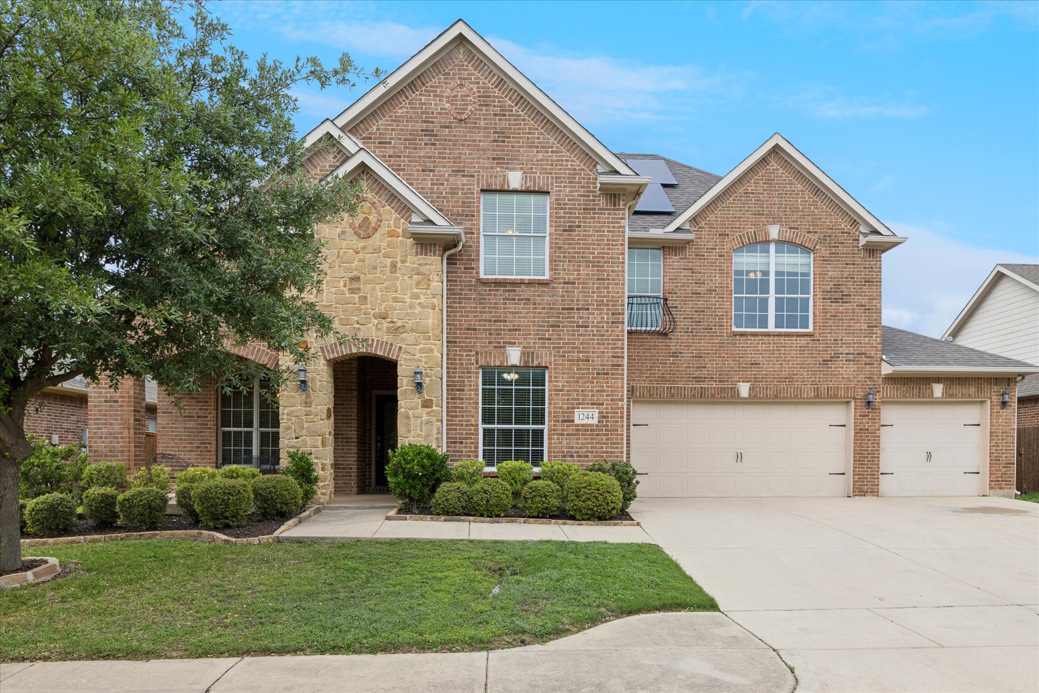 1244 Catherine Lane Burleson TX 76028