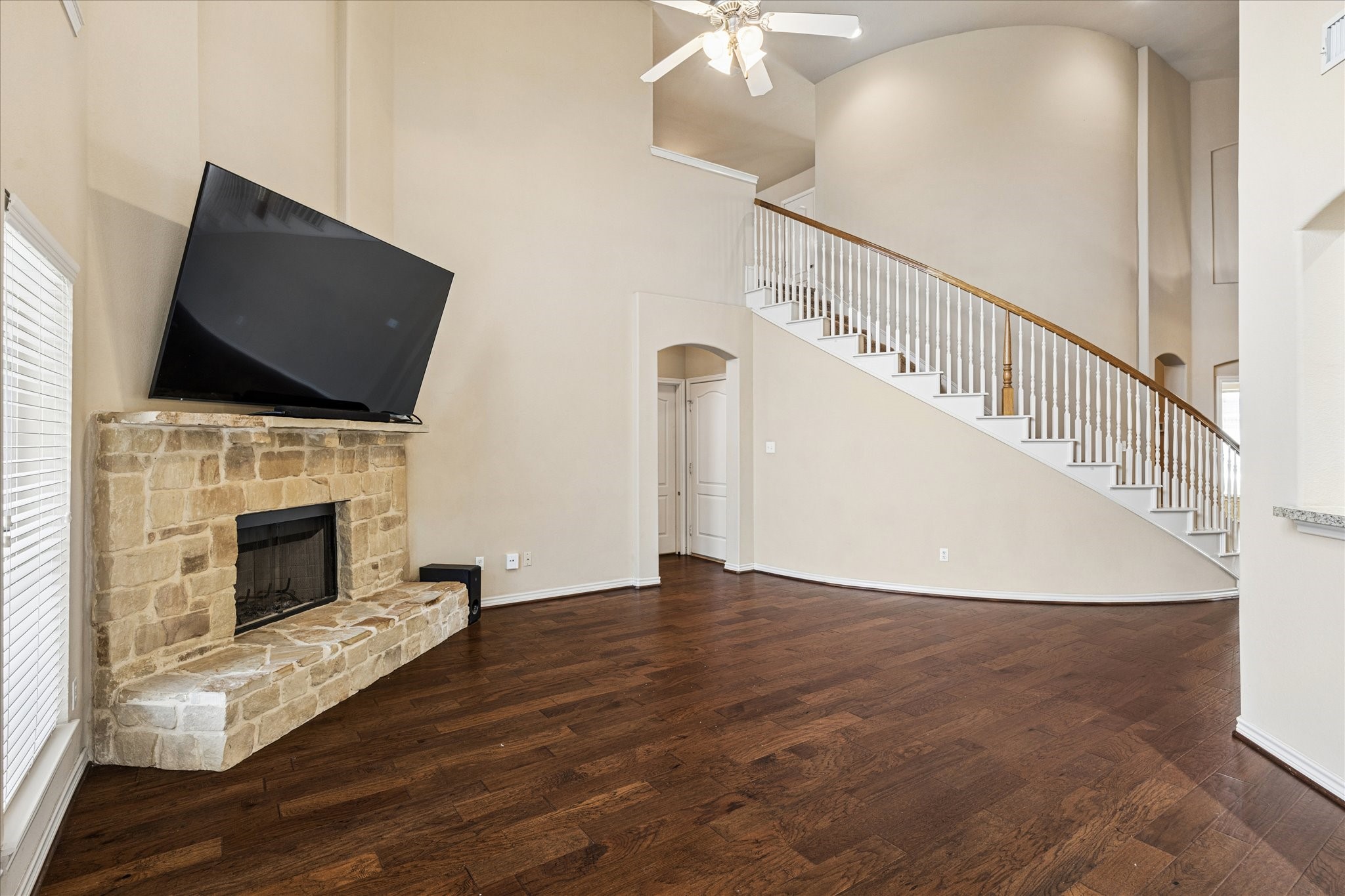 1244 Catherine Lane Burleson TX 76028